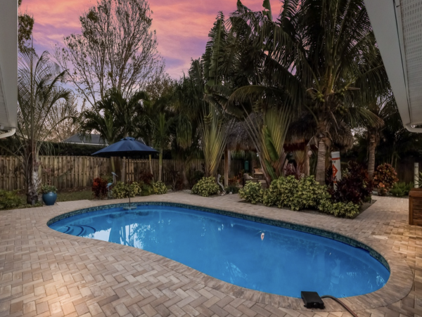 Shaw's Point Bradenton Short 5 mile Drive to Beach cute Villa